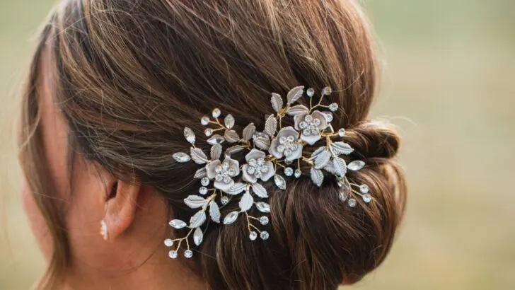 16 Handmade Bridal Hair Pieces to Swoon Over